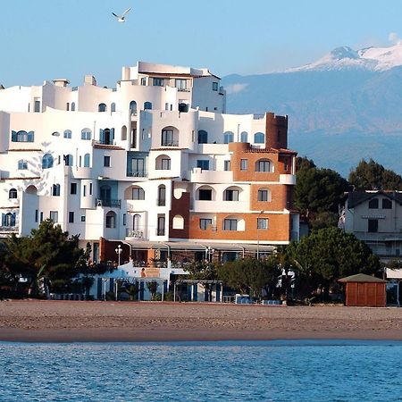 Sporting Baia Hotel Giardini Naxos Dış mekan fotoğraf
