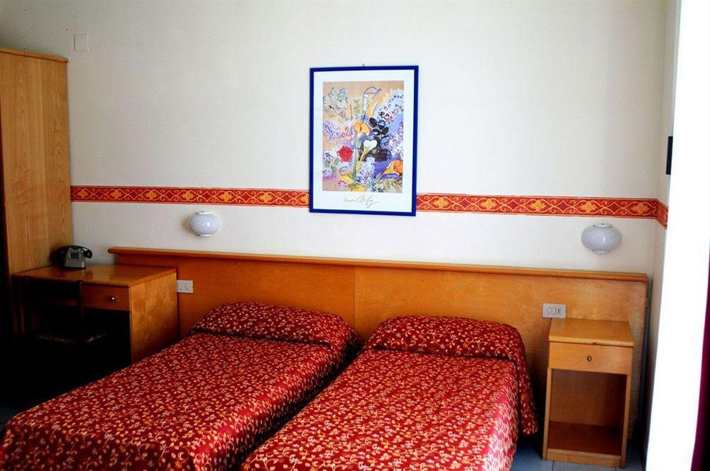 Sporting Baia Hotel Giardini Naxos Dış mekan fotoğraf
