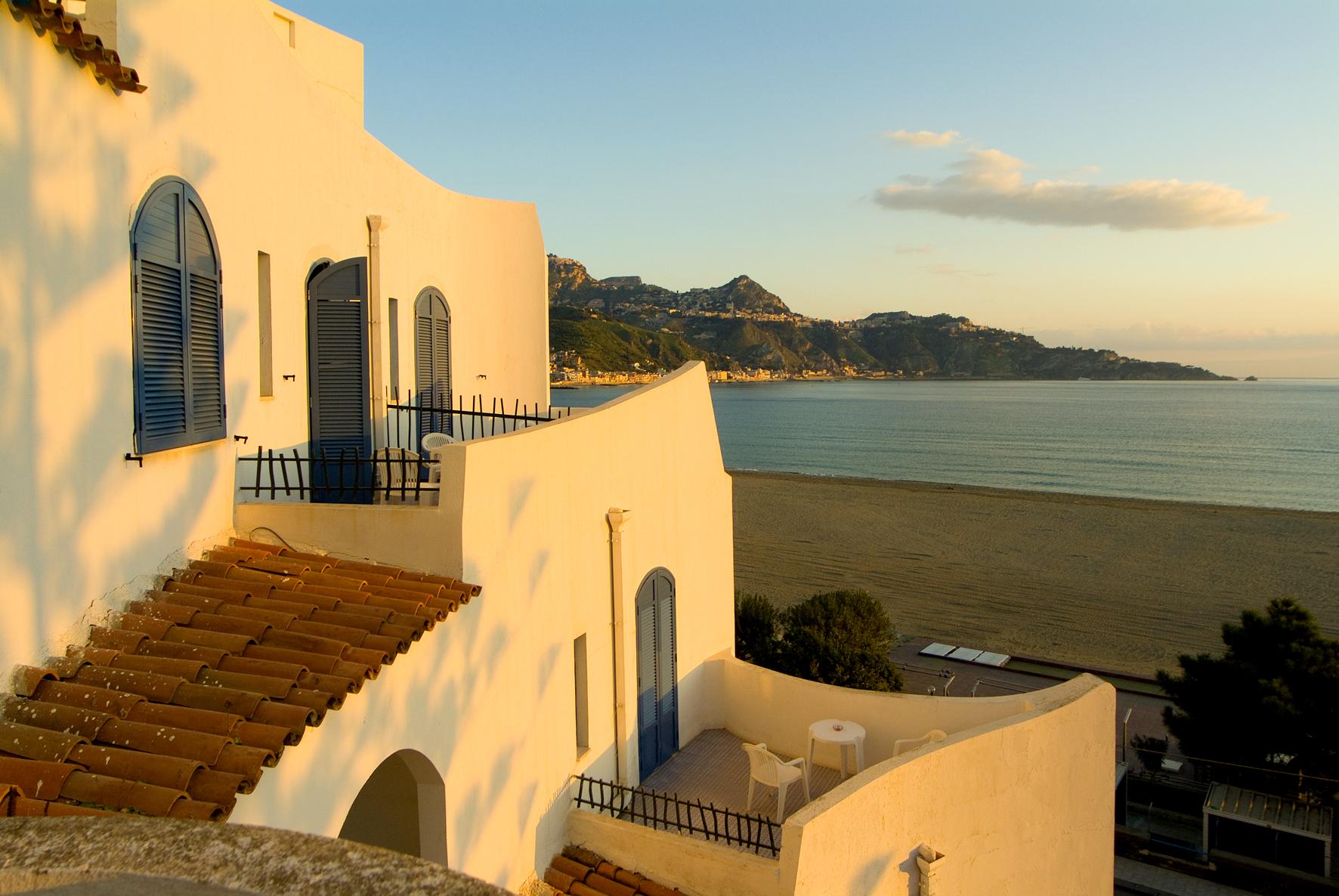 Sporting Baia Hotel Giardini Naxos Dış mekan fotoğraf