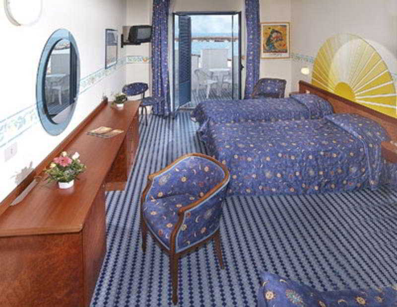 Sporting Baia Hotel Giardini Naxos Dış mekan fotoğraf