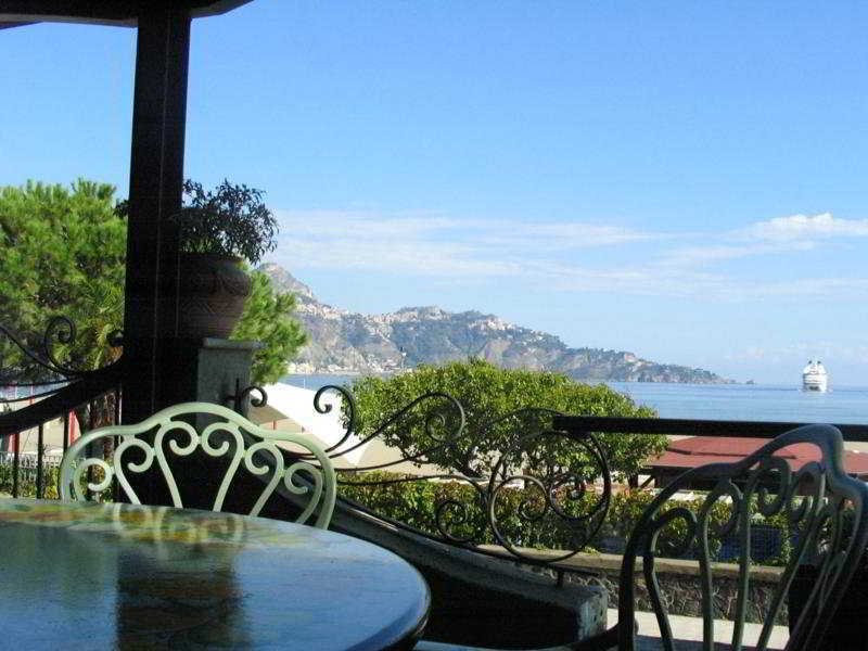 Sporting Baia Hotel Giardini Naxos Dış mekan fotoğraf