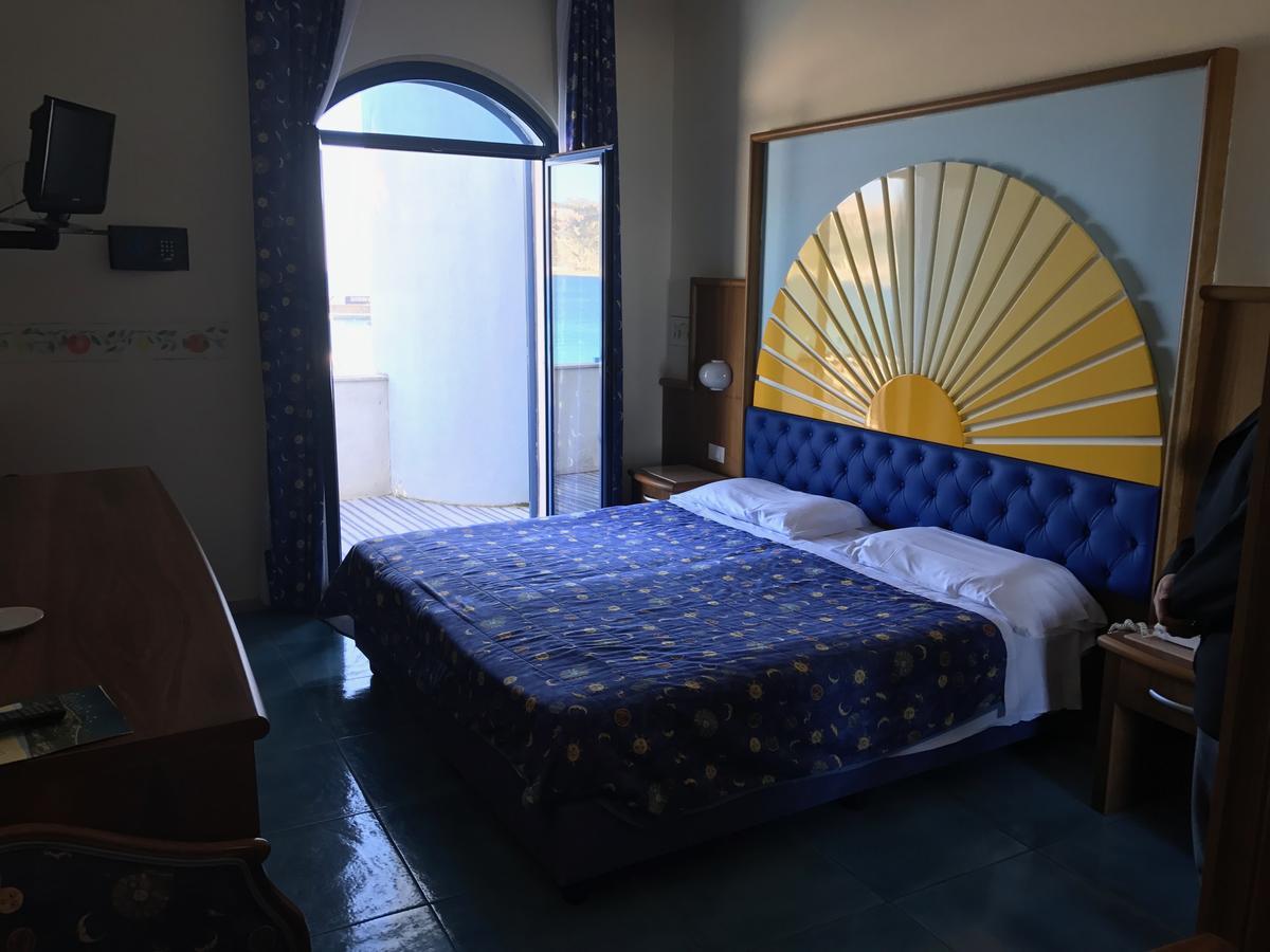 Sporting Baia Hotel Giardini Naxos Dış mekan fotoğraf