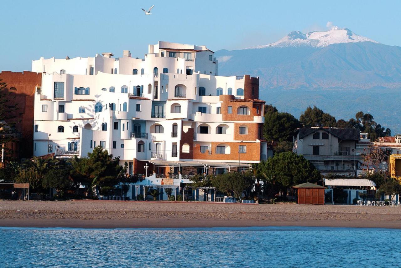 Sporting Baia Hotel Giardini Naxos Dış mekan fotoğraf
