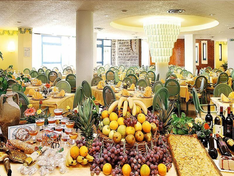 Sporting Baia Hotel Giardini Naxos Dış mekan fotoğraf